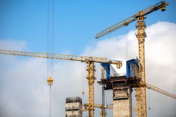 《工地乐章》 陈秀玉 女 宁德市汽车运输集团公司（退休）.jpg